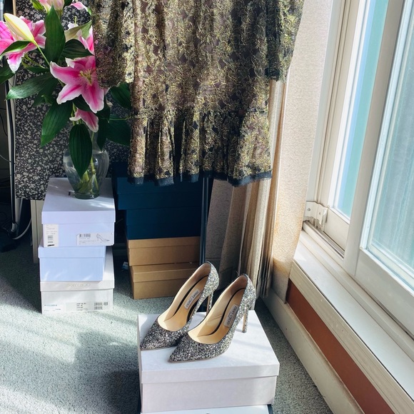 bcbgmaxazria gold peplum top - Picture 3 of 9